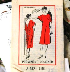 957 1986 MAIL ORDER GIORGIO SAINT ANGELO FOR MARJER BACK FLOUNCE DRESS PATTERN 12 34